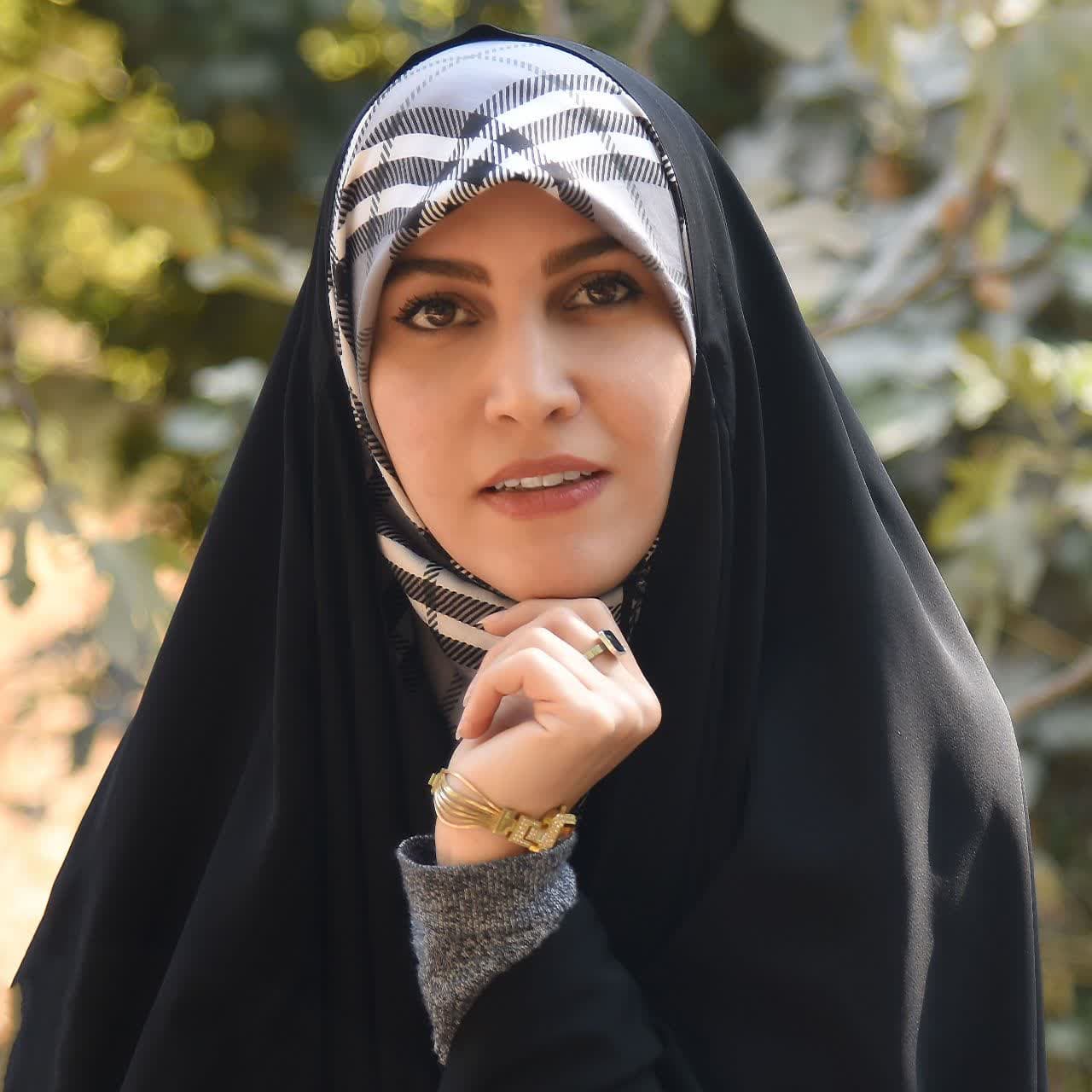 خانم مریم قاسمی